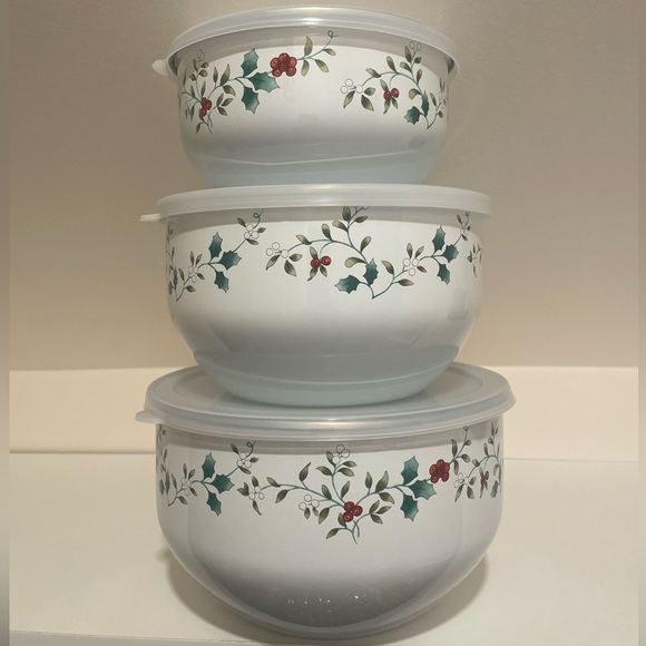 Pfaltzgraff Winterberry 6-Piece Nesting Bowl Set - Picture 1 of 5